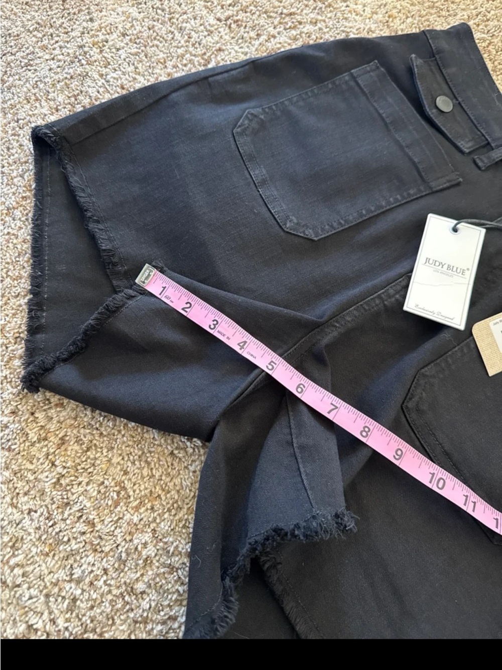 NWT JUDY BLUE CARGO PATCH POCKET SHORTS - BLACK Size 1X - Picture 12 of 12